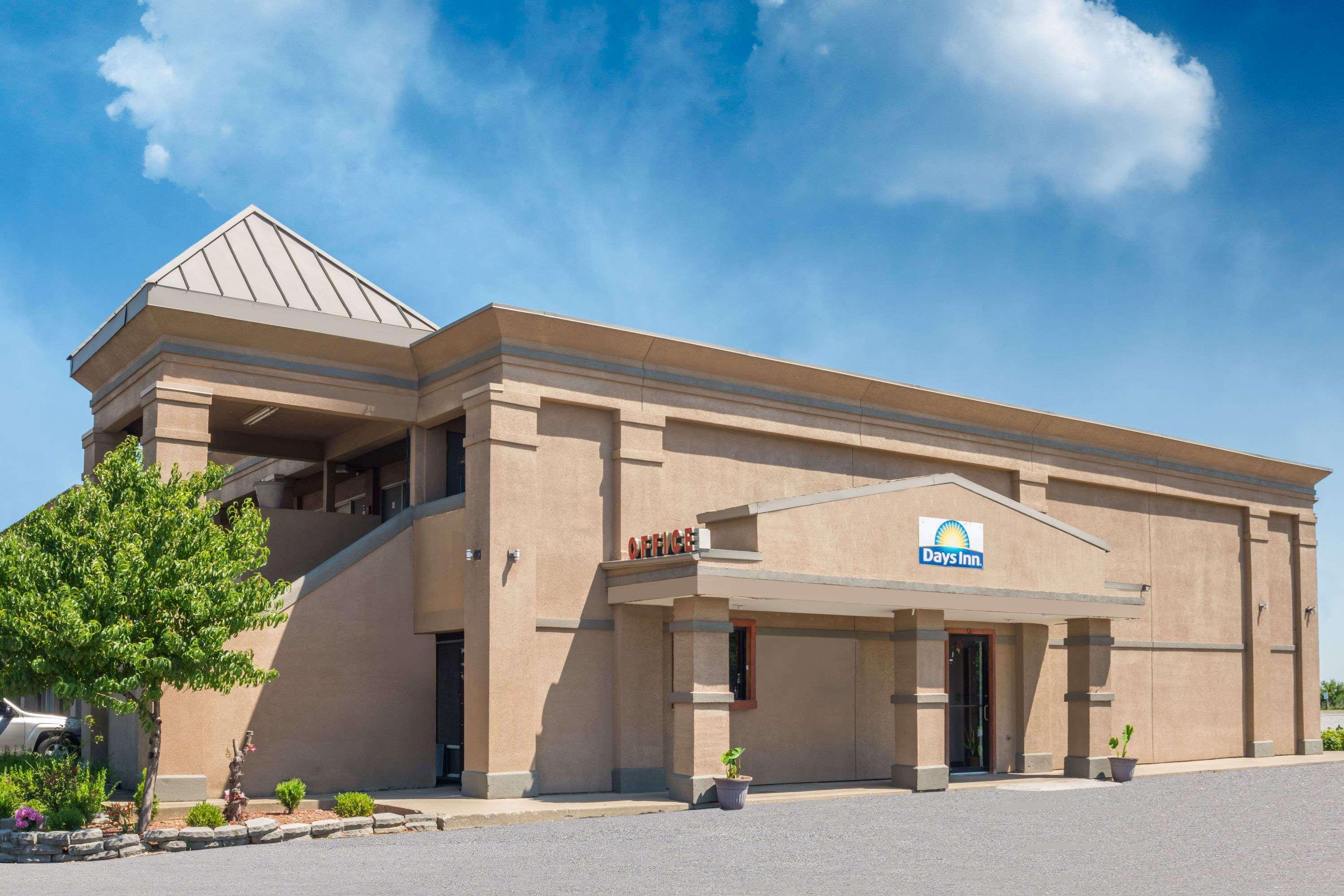 Days Inn By Wyndham Mt. Sterling Mount Sterling Exterior foto